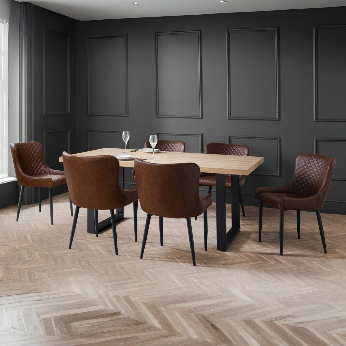 Berwick Dining Table