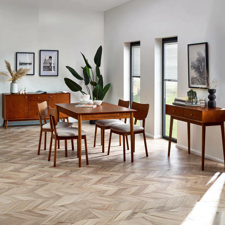 Kitchen and Dining Room Furniture