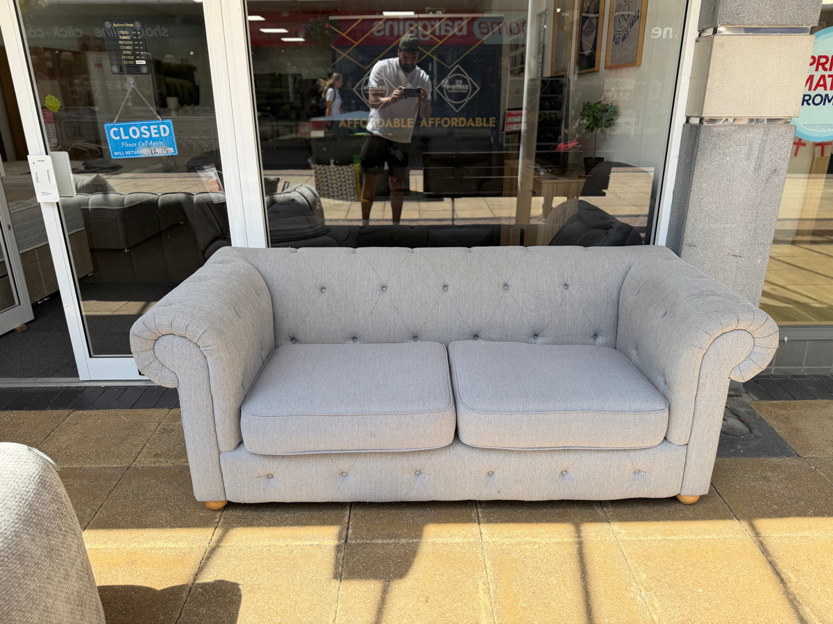 Grey Fabric Chesterfield Sofa #U1315