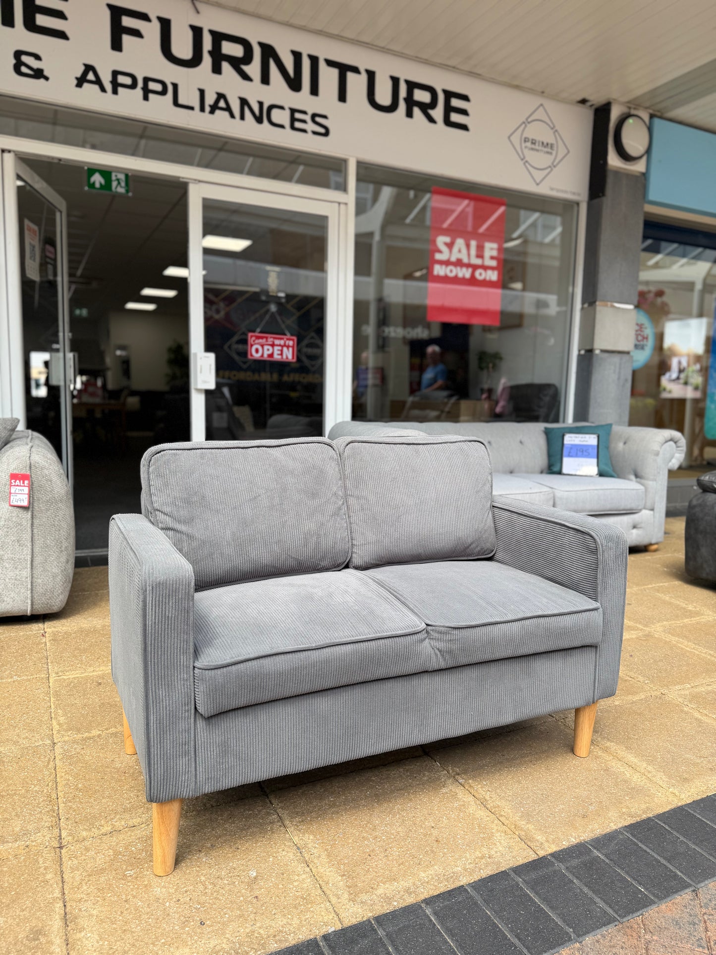 2 Seater sofa with Storage #U1318