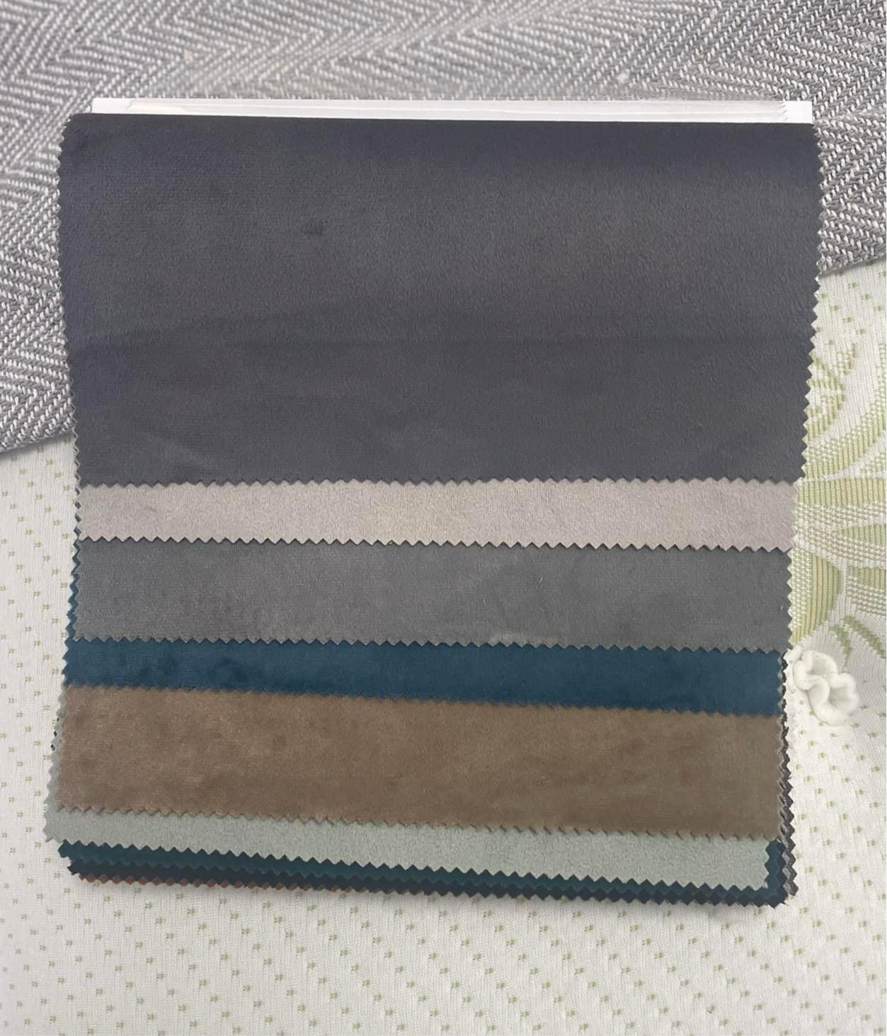 Maddy Lux 2 Drawer Bed & Mattress Set