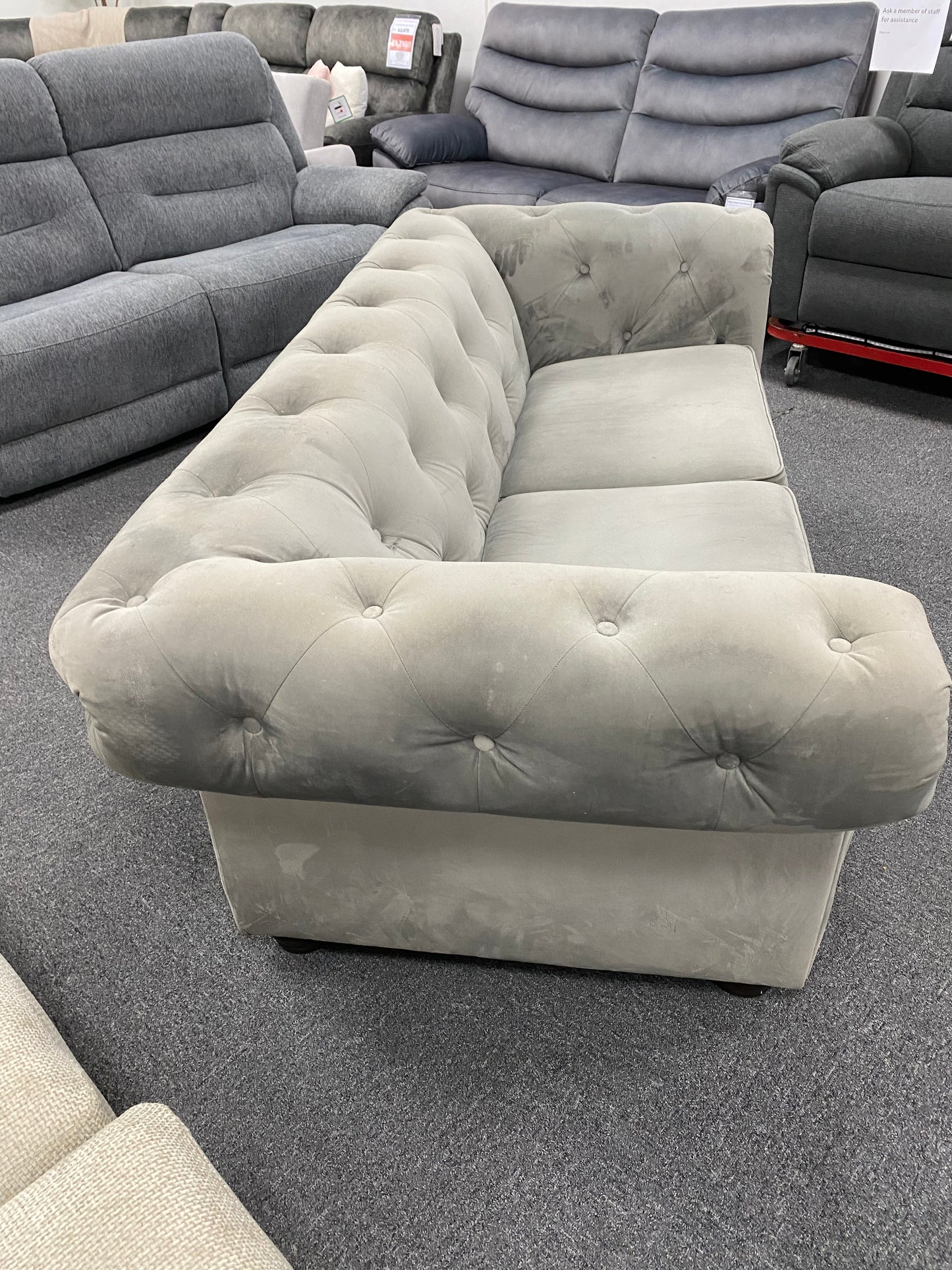 Plush Grey 3-Seater Chesterfield sofa #U1376