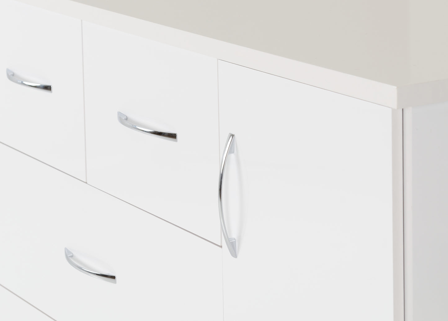 Nevada 5 Drawer Low Wardrobe