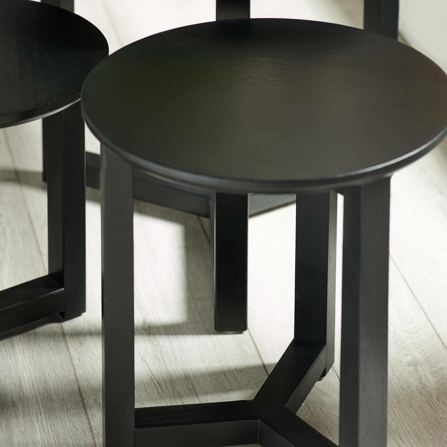 Nidri Nest Of 3 Tables