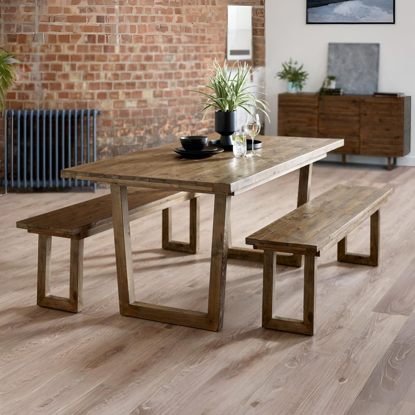 Woburn Dining Table
