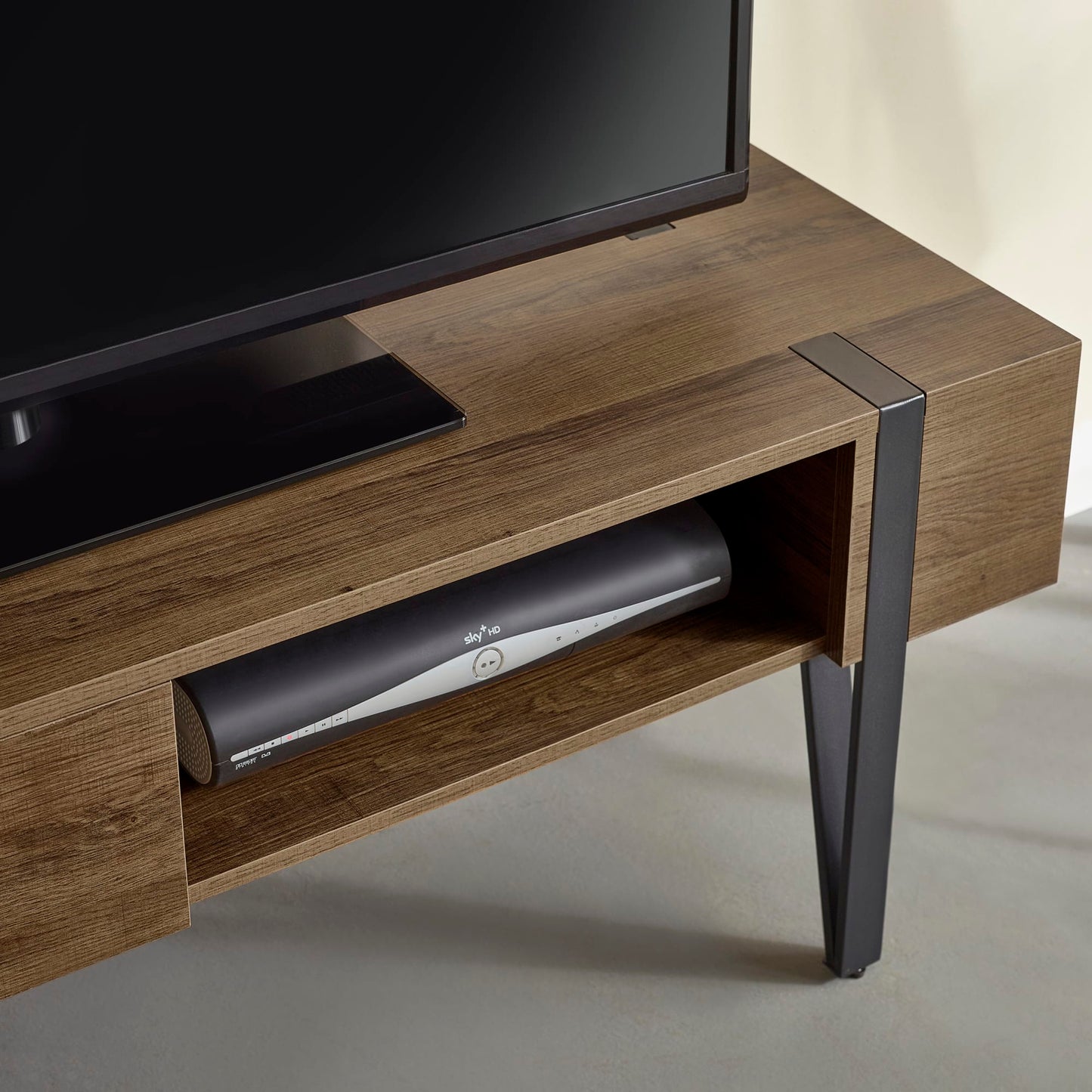 Troy TV Unit