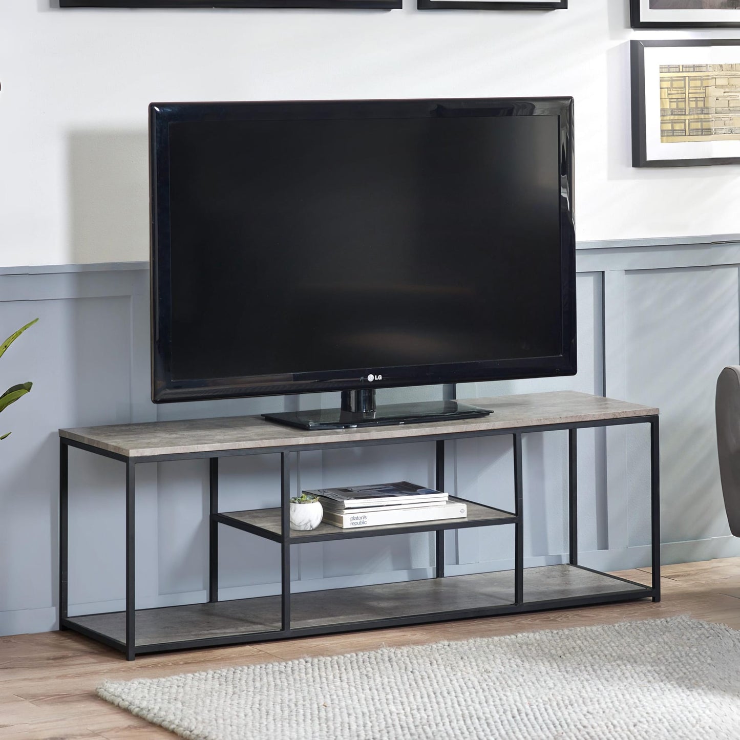 Staten Tv Unit