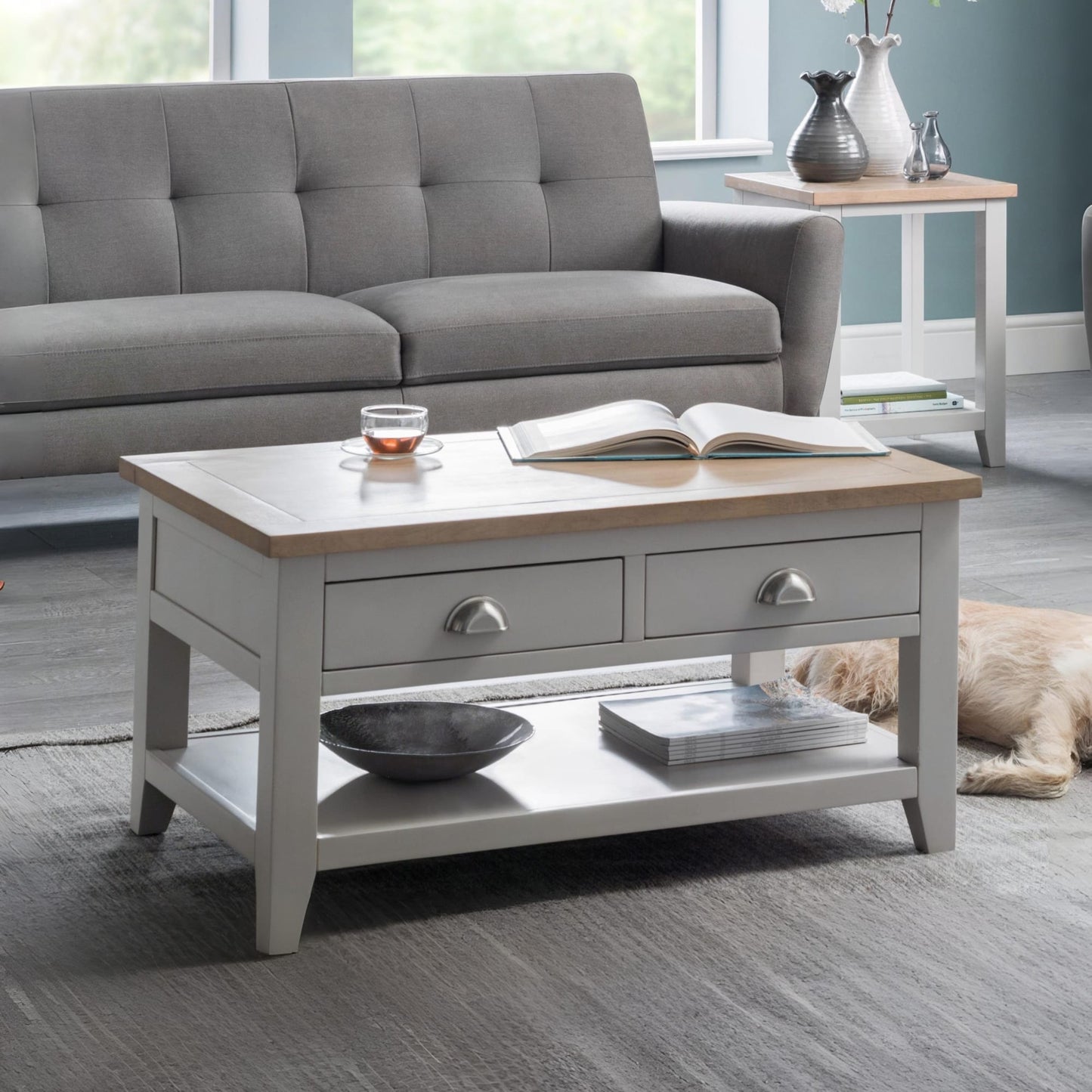 Richmond Coffee Table With 2 Drawers