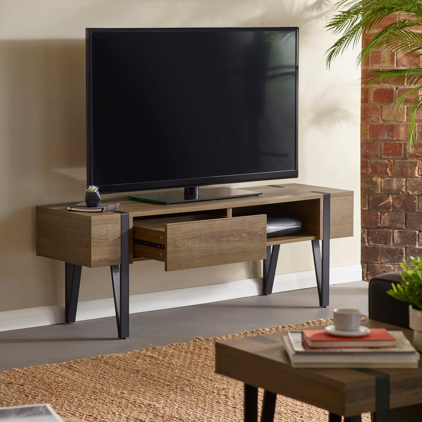 Troy TV Unit
