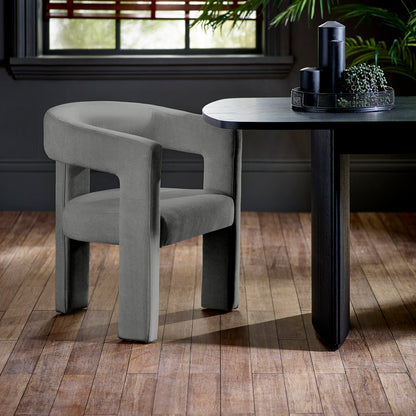 Elara Chair