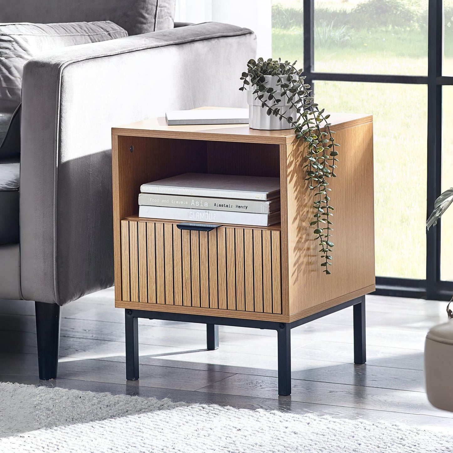 Sia Side Table