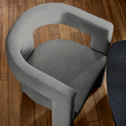 Elara Chair