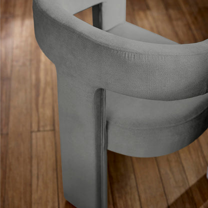 Elara Chair