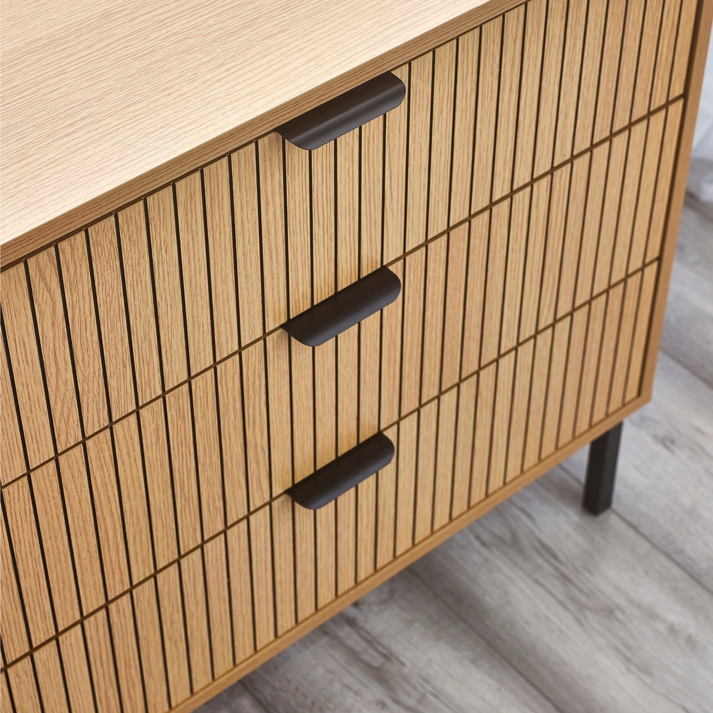 Sia 3 Drawer Chest